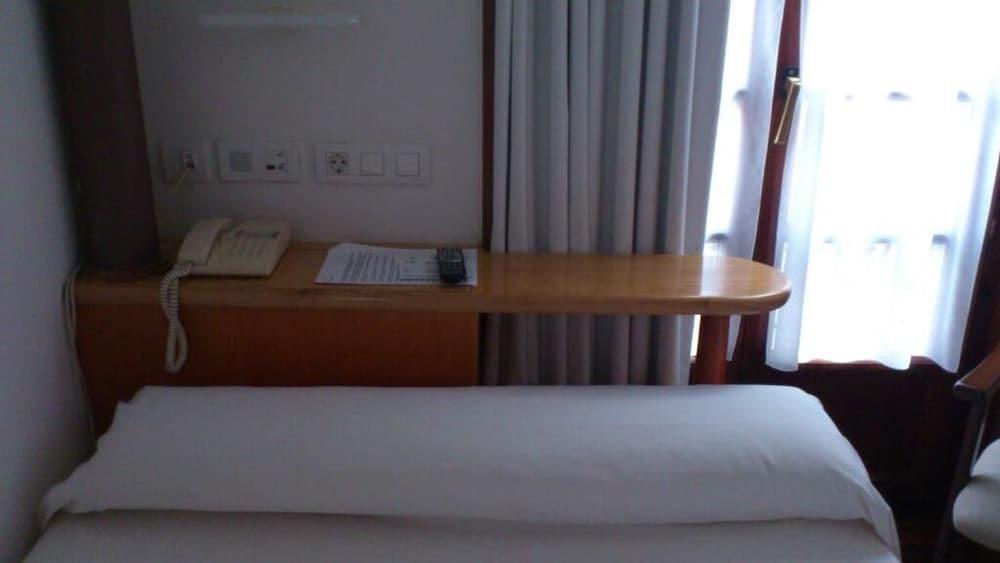 La Plaza I Hotel ลูอันโก ภายนอก รูปภาพ