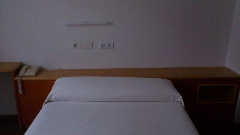 La Plaza I Hotel ลูอันโก ภายนอก รูปภาพ