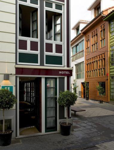 La Plaza I Hotel ลูอันโก ภายนอก รูปภาพ
